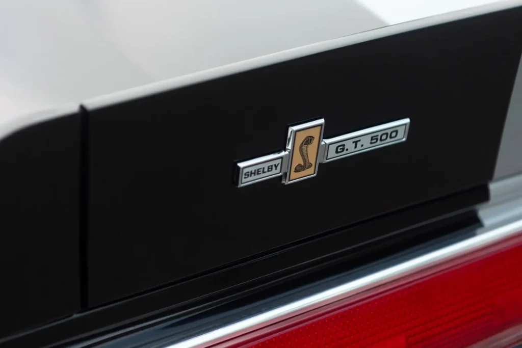 1967 Shelby GT 500 back 5.0 emblem design