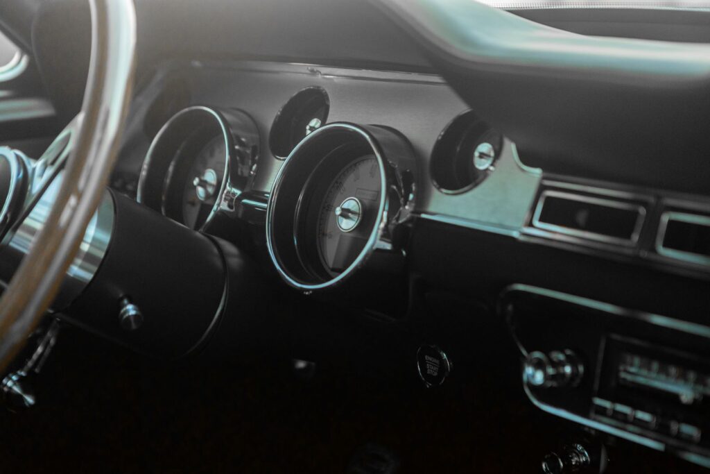 1967 Shelby GT500 Center Console and Vents Close-Up 32