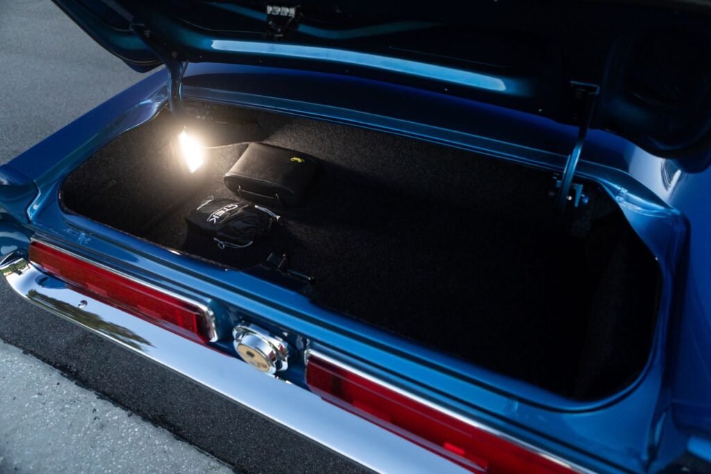1967 Shelby GT500 Open Trunk with Gear 38