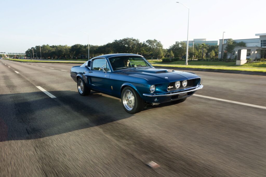 1967 Shelby GT500 Wide Road Driving View 42