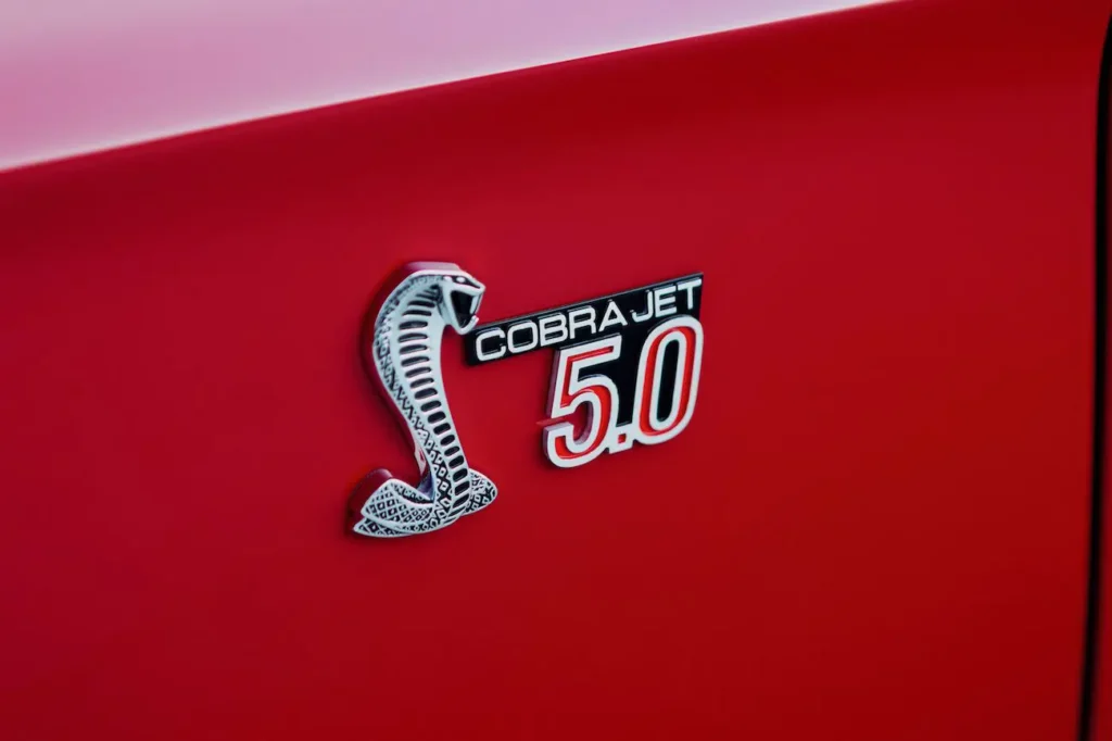 1968 Shelby GT500KR 5.0 emblem