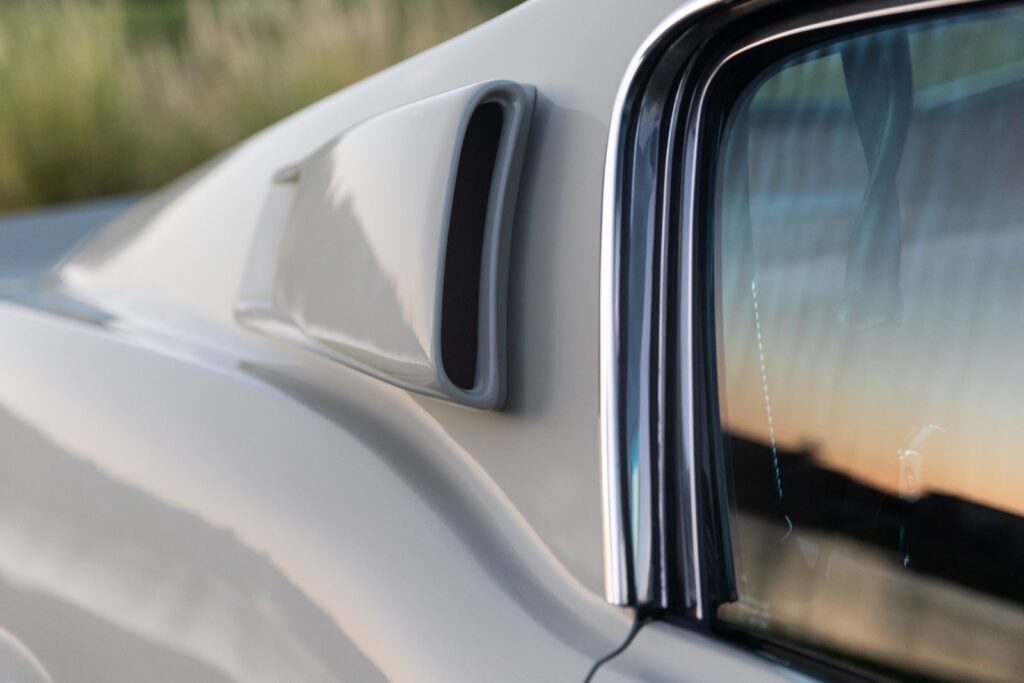 1968 Shelby GT500KR Rear Quarter Scoop Close-Up 13