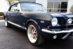 1966-revology-gt-convertible-nightmistblue-166-12