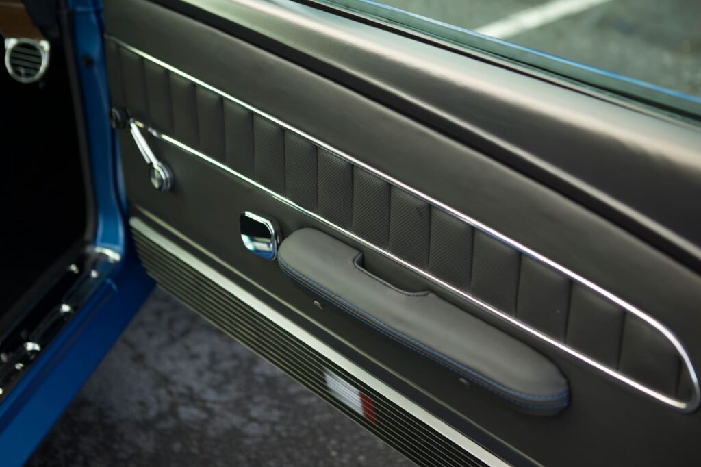 Right door interior fitted by hand leather in a 1968 Mustang GT 2+2 Fastback Cobra Jet