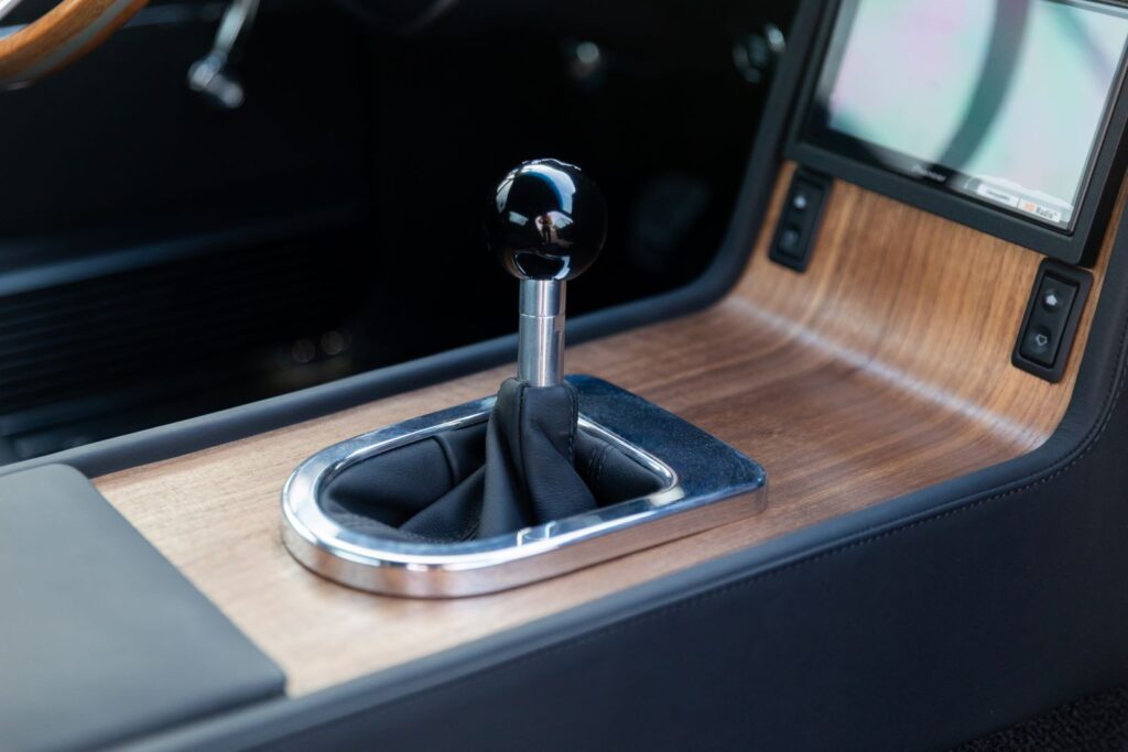 1968 Mustang GT Cobra Jet Gear Shifter Console Closeup 31