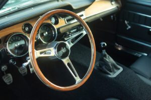 1968-revology-gt-fastback-highlandgreen-170-42